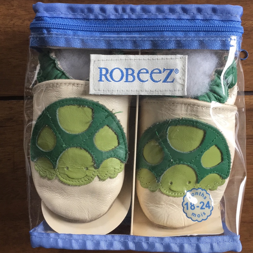 Robeez soft soles 18-24mos